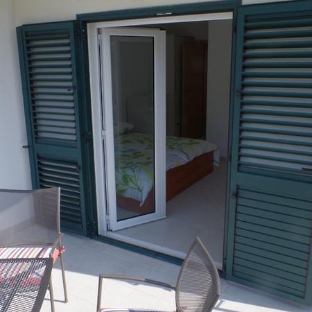 Apartmani Kusic Trpanj Exteriör bild