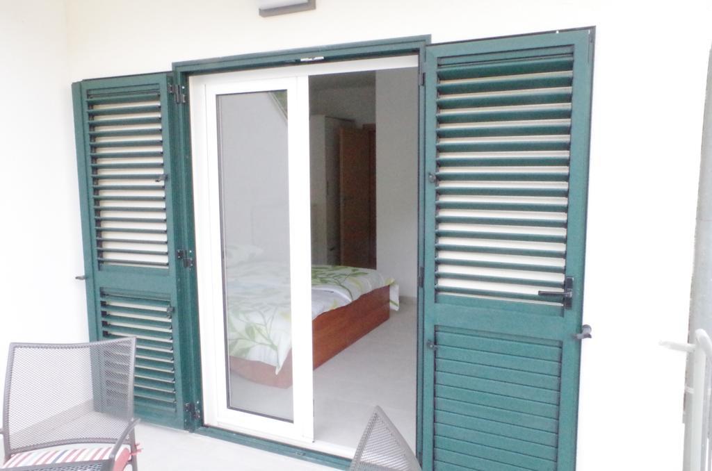Apartmani Kusic Trpanj Exteriör bild